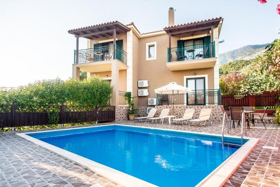טרפזאקי Villa Nefeli מראה חיצוני תמונה